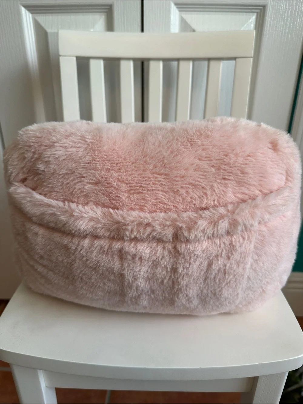 Plush Faux Fur Book/I Pad Holder - Pink